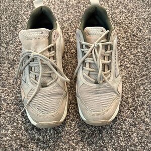 Tommy Hilfiger Beige Sneakers